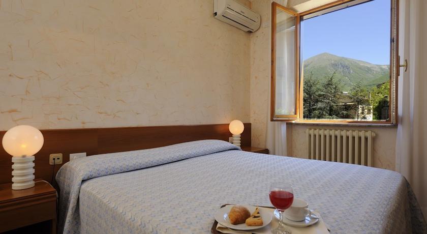Camere con balcone a Norcia