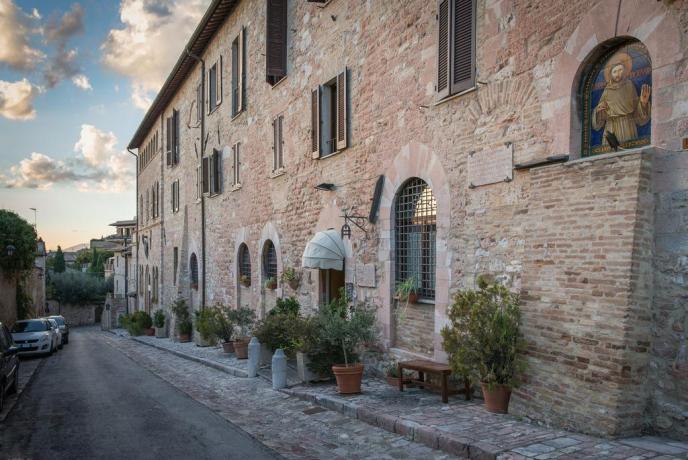 hotel Assisi centro Ideale per gruppi 