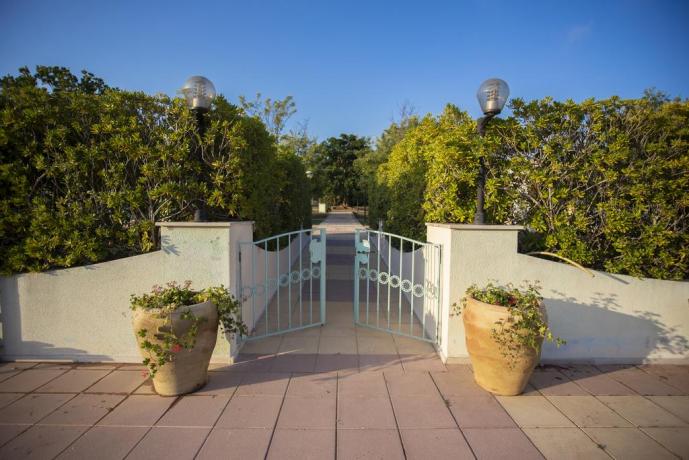 Ingresso Albergo Ristorante Dei Fiori vicino Cagliari