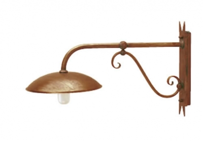 Lampade da giardino classiche o moderne