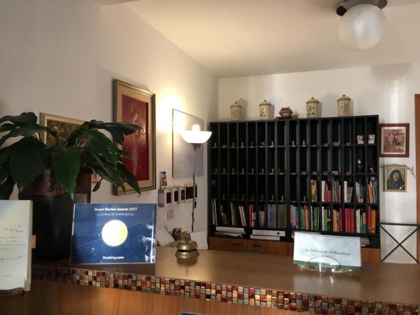 Ingresso dell'Hotel vicino al Santuario di Collevalenza