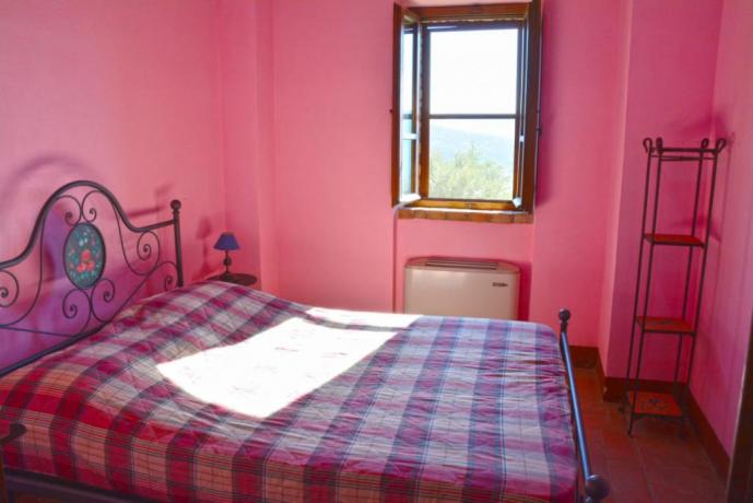 Appartamento matrimoniale rosa a Peugia 