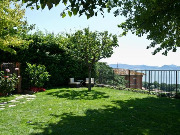 Giardino ideale per relax con vista Lago Trasimeno 