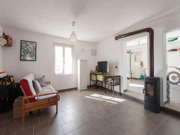 B&B Appennino-Parmense con ampia sala lettura - Compiano