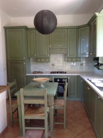 Casale a Collelungo vicino Todi con cucina attrezzata