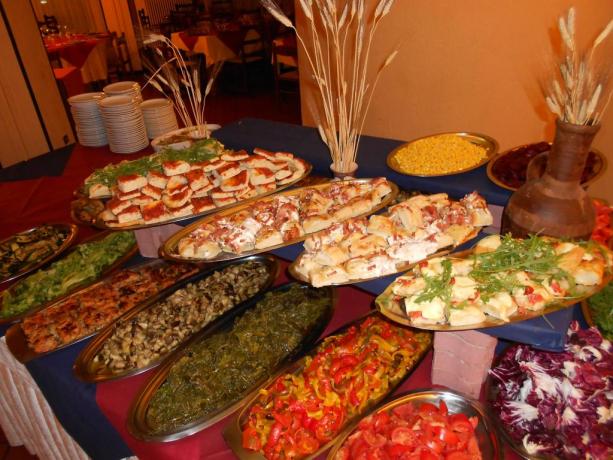 cena a buffet