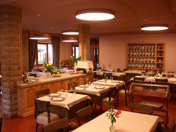 Hotel Abetone con sala ristorante
