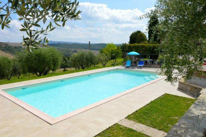 Piscina Panoramica in casale indipendente a Orvieto 