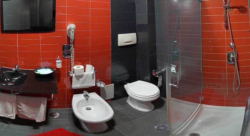Bagni moderni al Casoria