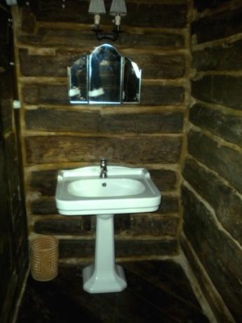 BAGNO LATO LAVABO