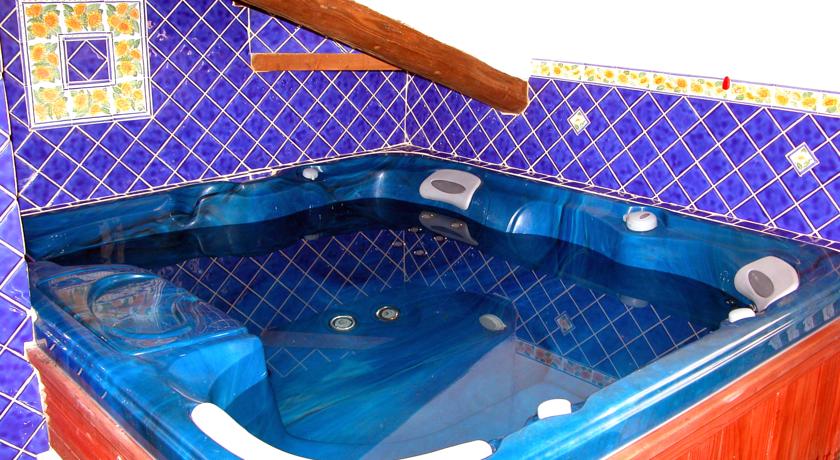 Suite Idro con Jacuzzi privata 