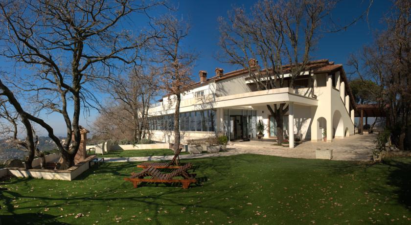 Country House con giardino attrezzato