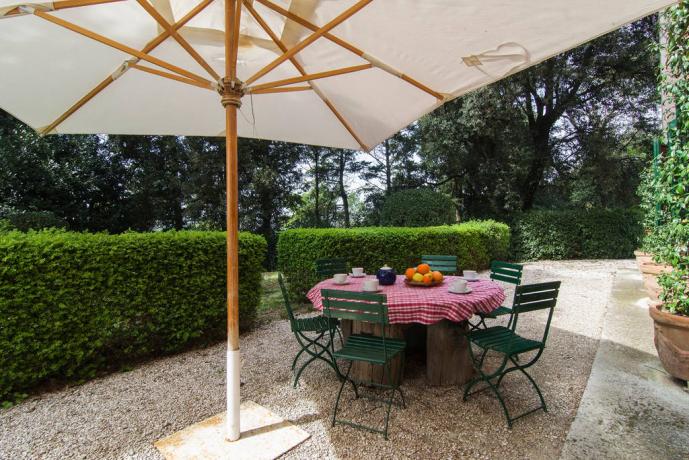 Villa Lusso Jesi, con piscina e giardino attrezzato