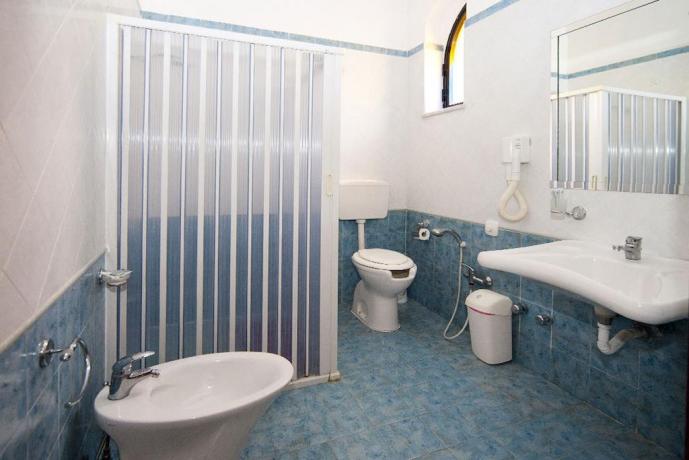 Bagno con cabina doccia B&B vicino Scavi Pompei