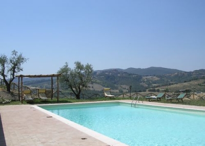 Dormire in agriturismo con piscina idromassaggio 