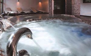  Piscina Coperta Idromassaggio 