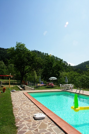 Agriturismo, relax, piscina, parco naturalistico, trekking, mountainbike