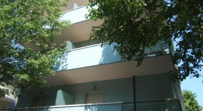 Residence a rimini appartamenti vacanza con balcone a for Appartamenti rimini