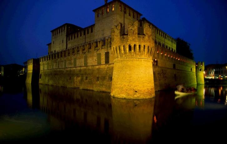 castello Fontanellato 45 min di auto
