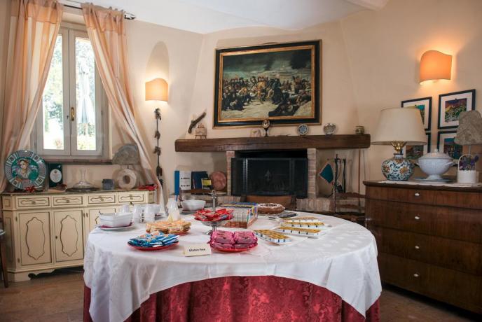 Vicino Assisi a Rivotorto Colazione a Buffet 