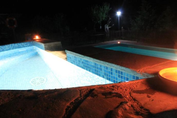 Piscina agriturismo a Valfabbrica