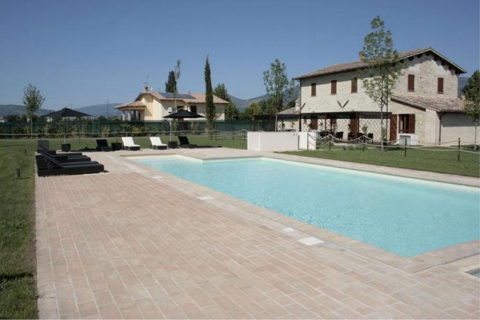 Casale con Appartamenti Lusso, Piscina - Il Belvedere