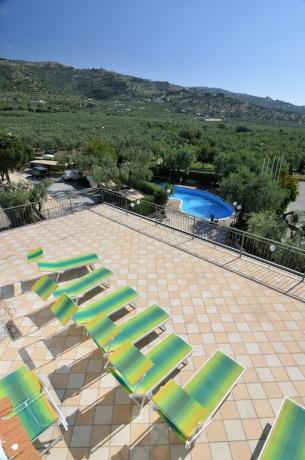 Terrazza Solarium albergo 3 stelle a Mattinata