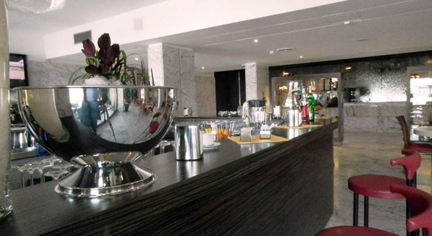 Hotel Residence con Ristorante Piscina a Camaiore