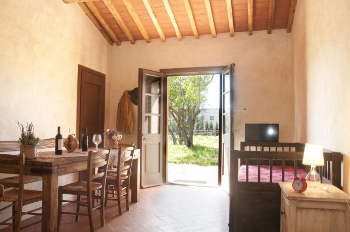 appartamento piano terra, giardino, residence, toscana