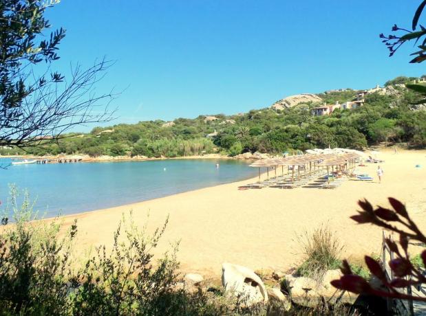 Albergo con spiaggia privata vicino Porto Cervo