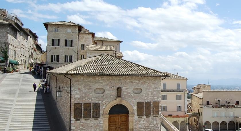 Particolare vista, vie del centro storico, Assisi 