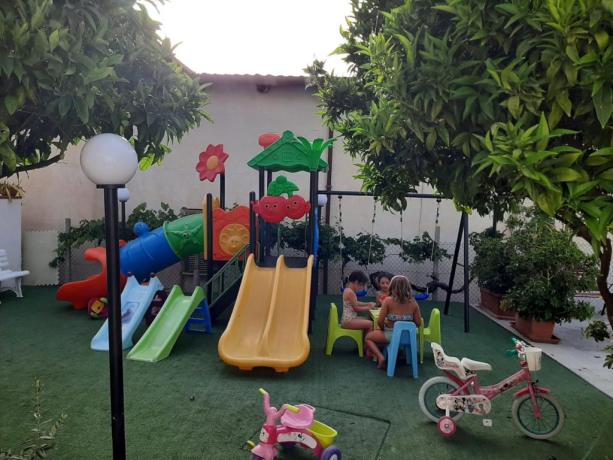 Parco giochi per bambini hotel Tropea 