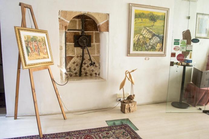 Hotel con elegante entrata a Galatina in Puglia