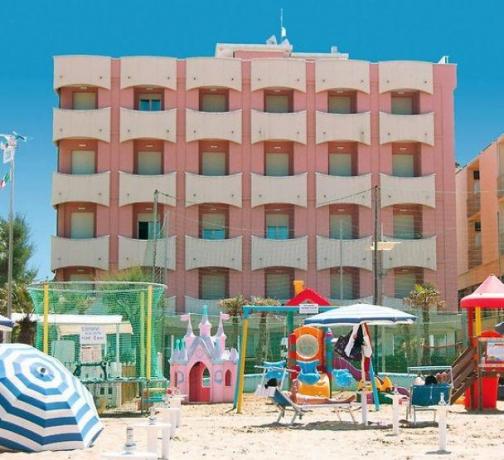 Hotel a Misano con Parco giochi sulla sabbia