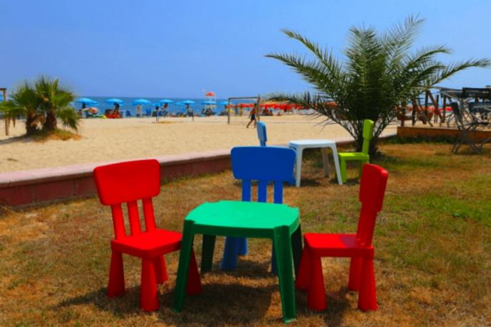 Villaggio economico parco giochi bambini