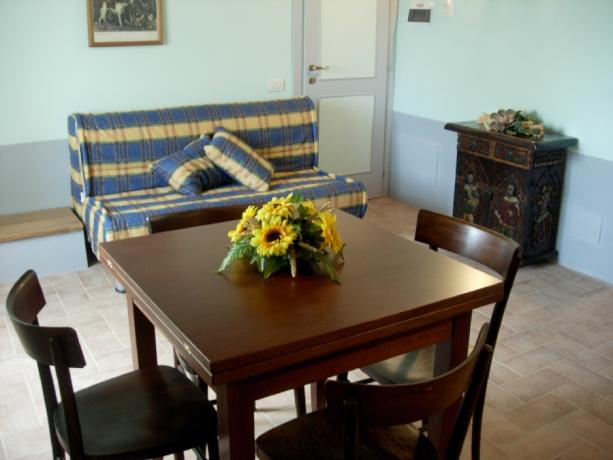 Agriturismo Gubbio per famiglie, camere, piscina, natura.