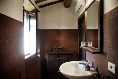 Bagno privato con doccia