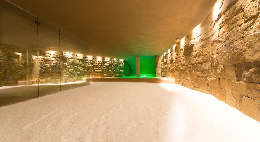 SPA con Grotta del Sale nel Cilento
