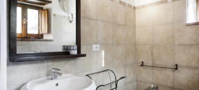 Bagno della camera Frantoio