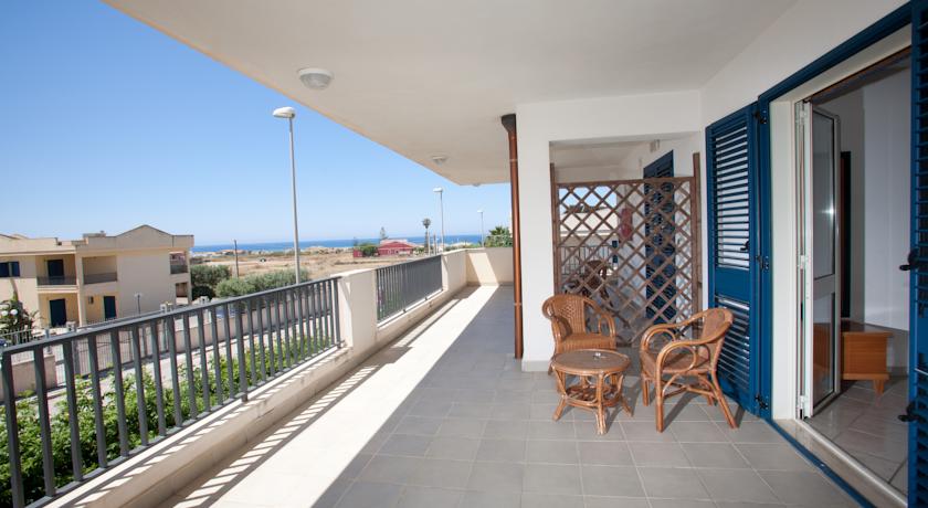 Camere Ristorante Piscina vicino al Mare Scoglitti