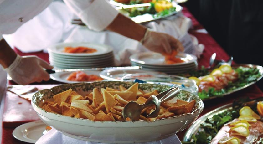 Villaggio con Cucina tipica  