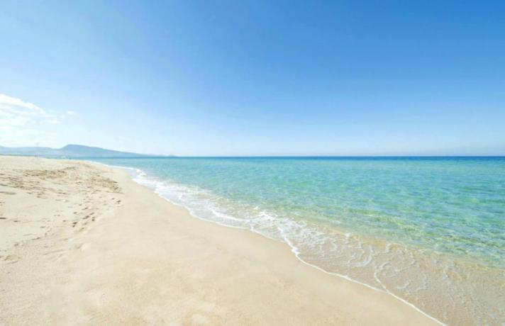 Villaggio con spiaggia privata a Isca sullo Ionio