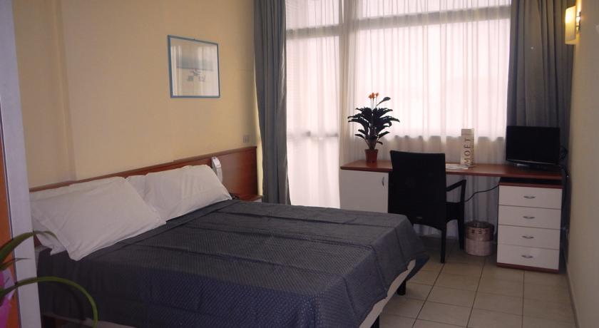 Camere fronte Spiaggia in Versilia