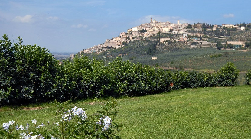 Agriturismo in borgo medievale in Umbria 