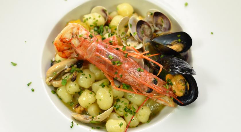 Ristorante con prodotti bio e per celiaci