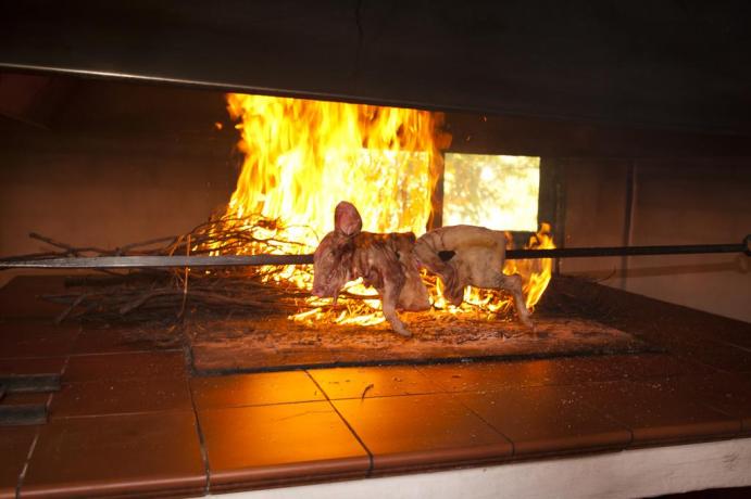 Agriturismo con cucina caratteristica a Nuoro