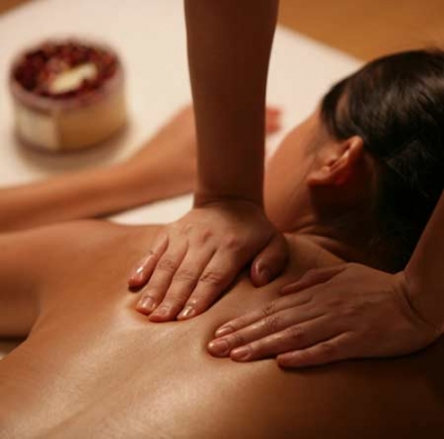 massaggi fisioterapici, massaggi terapeutici