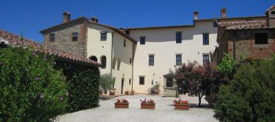 Casale con appartamenti vacanza