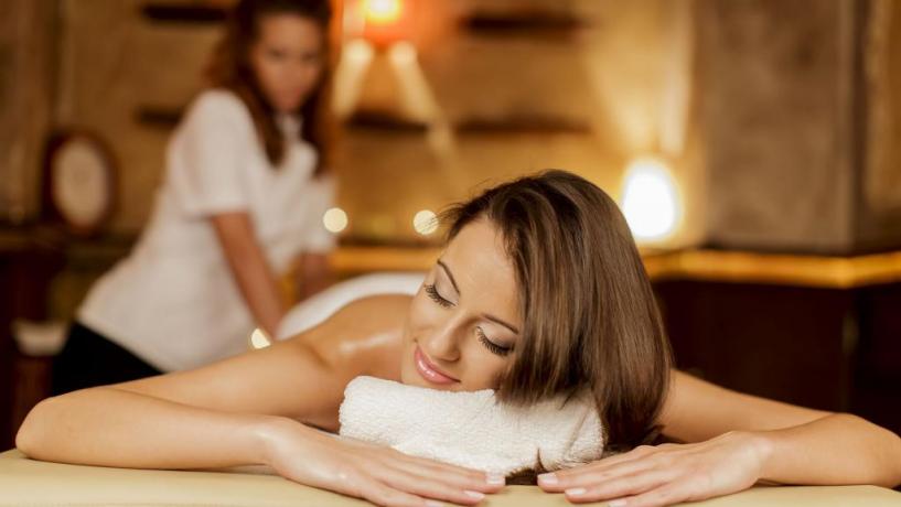 Hotel con centro benessere + massaggi a Molveno