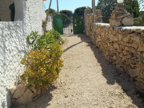 Villaggio a Lampedusa vicino al Mare